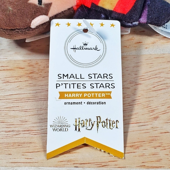 Harry Potter Hallmark Small Stars HARRY POTTER 4.5" Ornament by Wizarding World - Picture 3 of 8